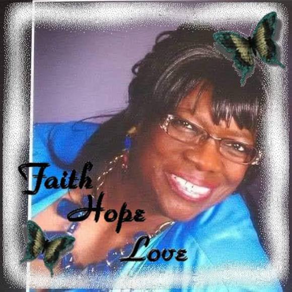 Meet your Posher, Beverly - Picture 1 of 1